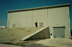 Landf4.jpg (13369 bytes)